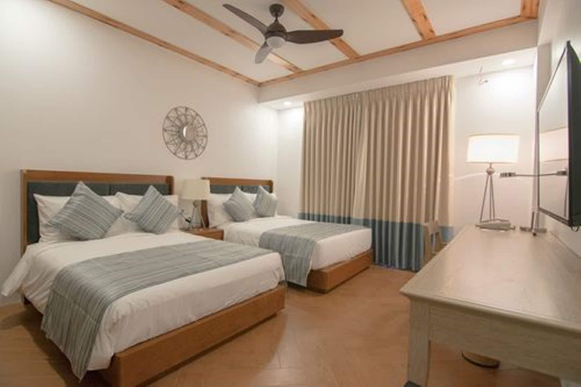 Thunderbird Resorts - Rizal Binangonan Bagian luar foto