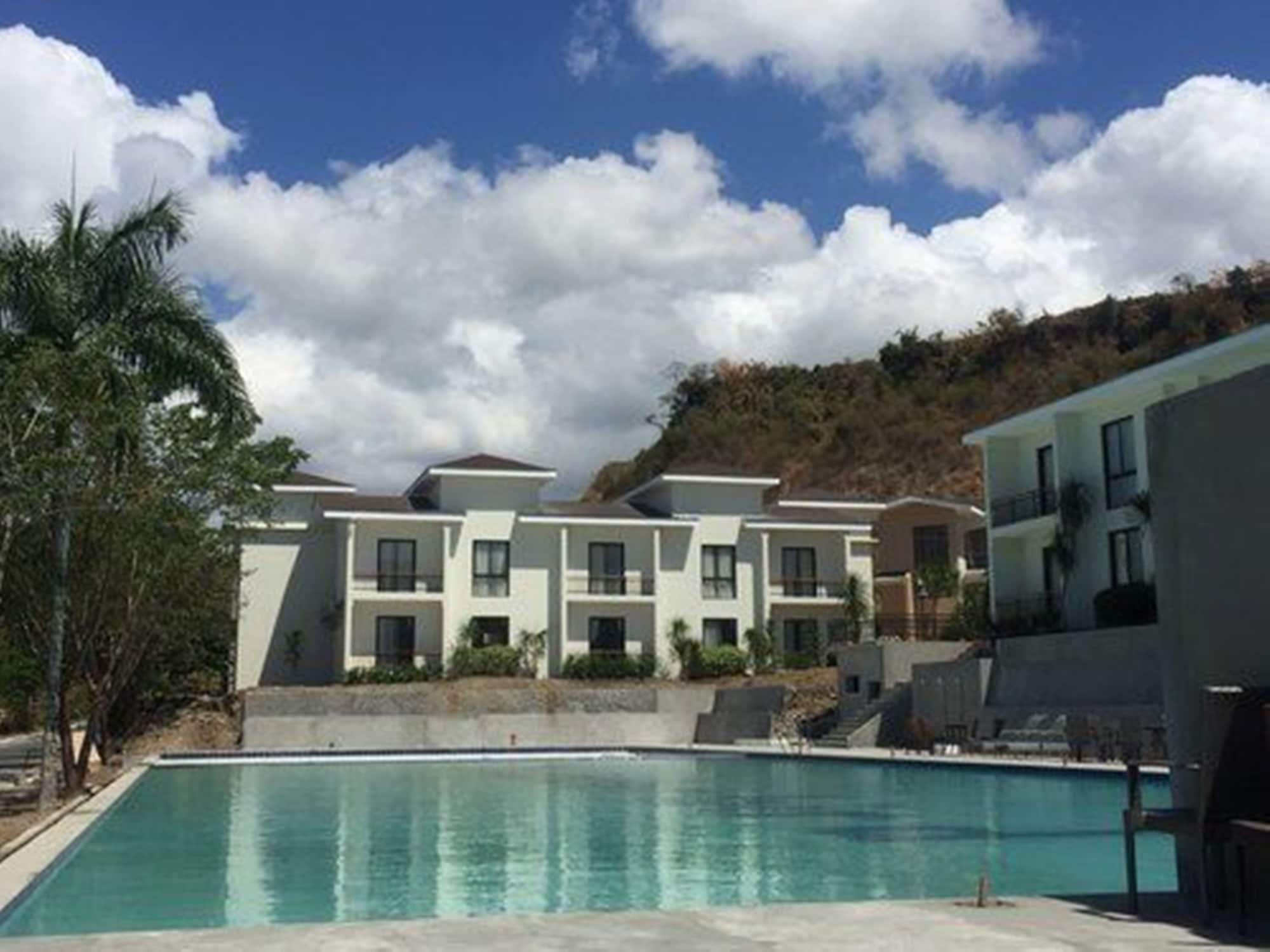 Thunderbird Resorts - Rizal Binangonan Bagian luar foto