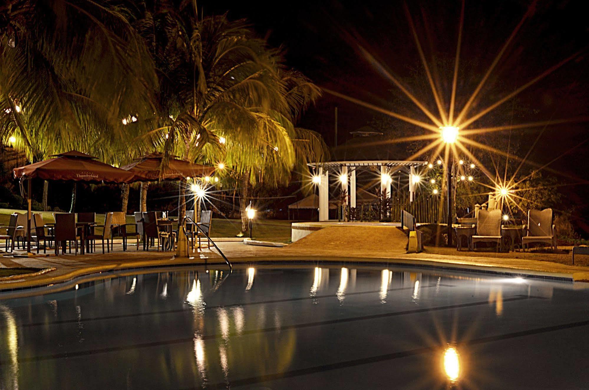 Thunderbird Resorts - Rizal Binangonan Bagian luar foto