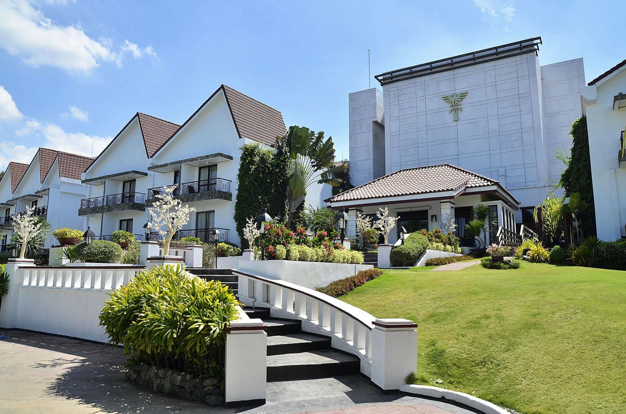 Thunderbird Resorts - Rizal Binangonan Bagian luar foto