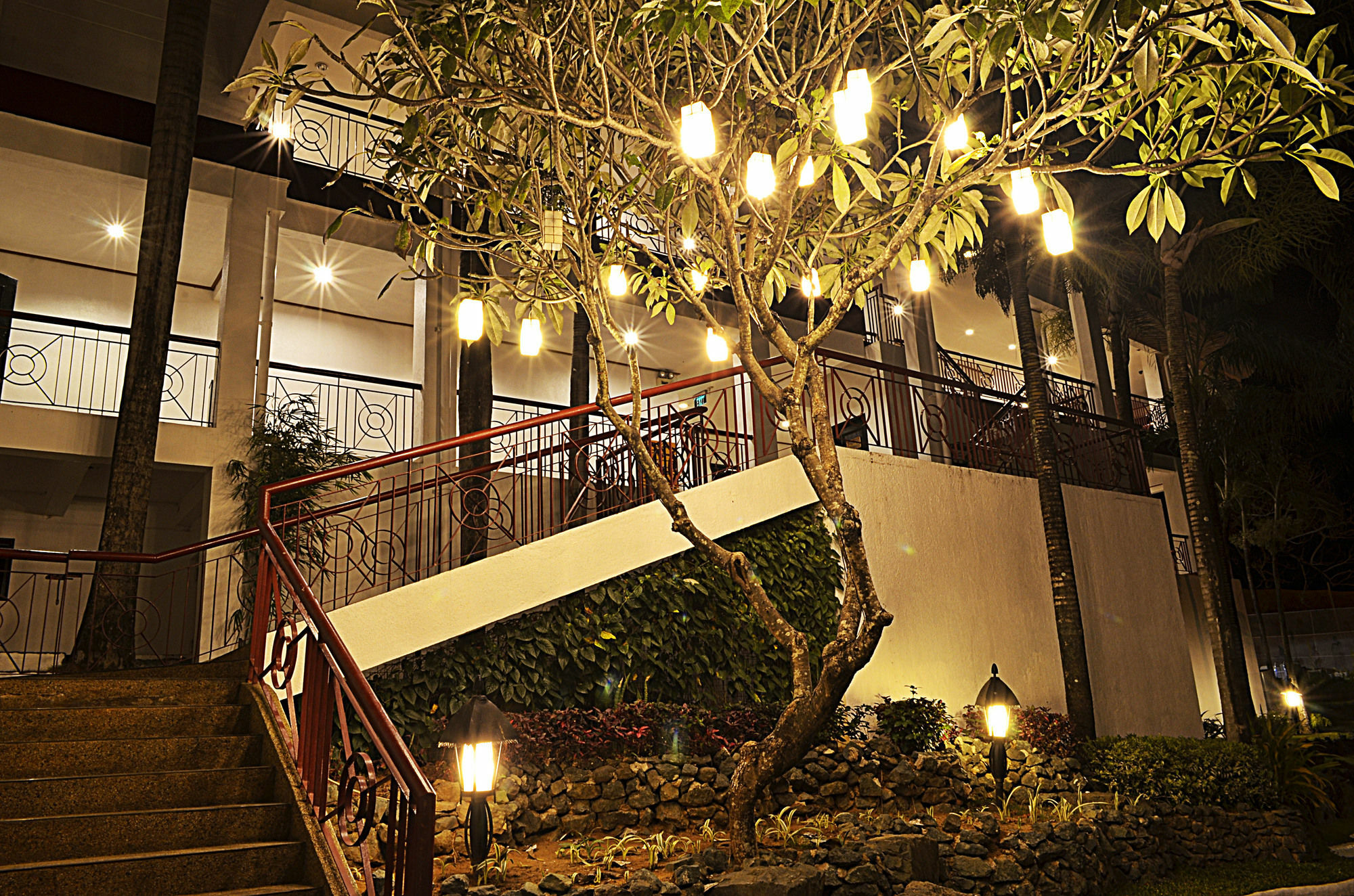 Thunderbird Resorts - Rizal Binangonan Bagian luar foto