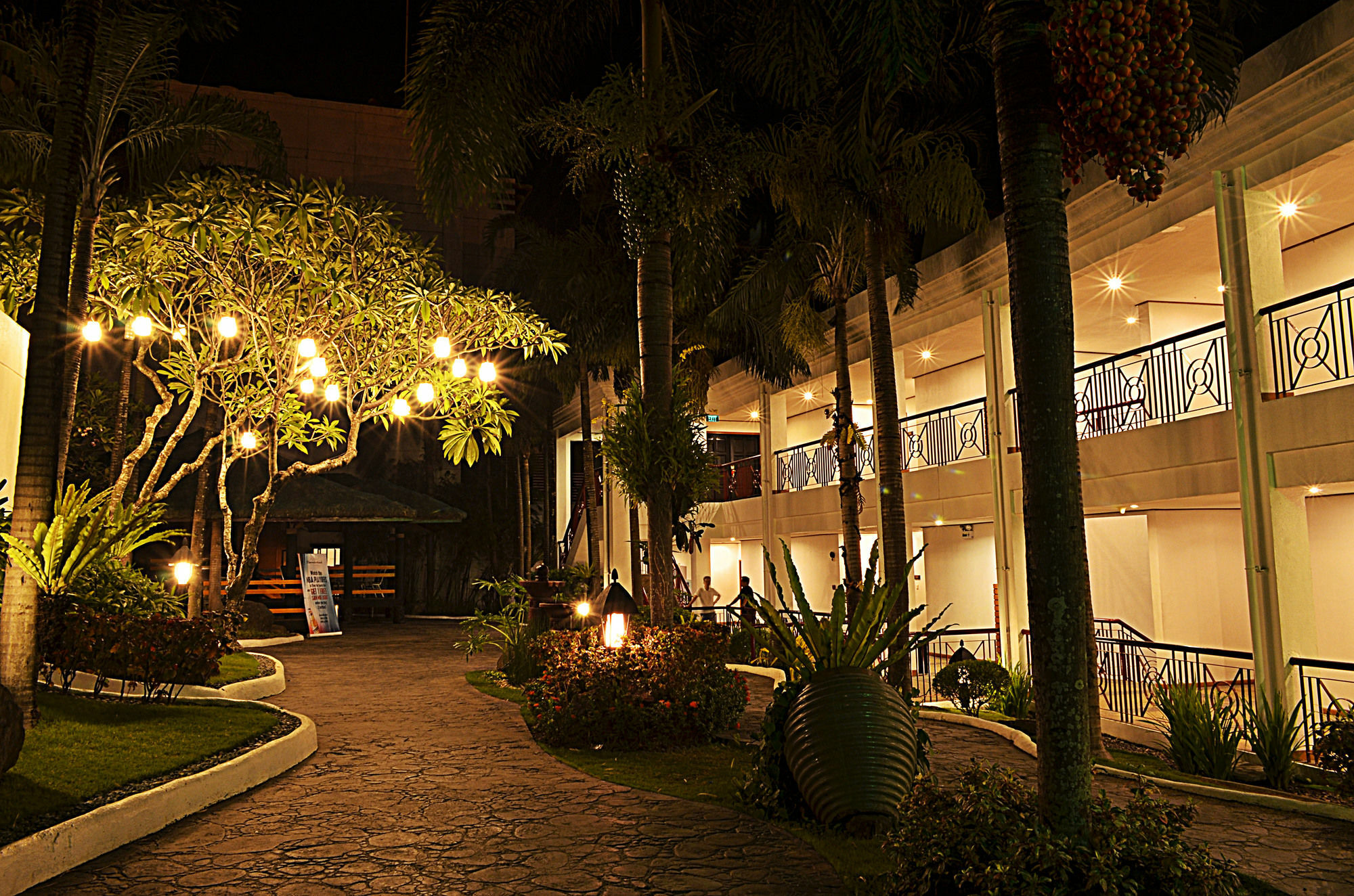 Thunderbird Resorts - Rizal Binangonan Bagian luar foto